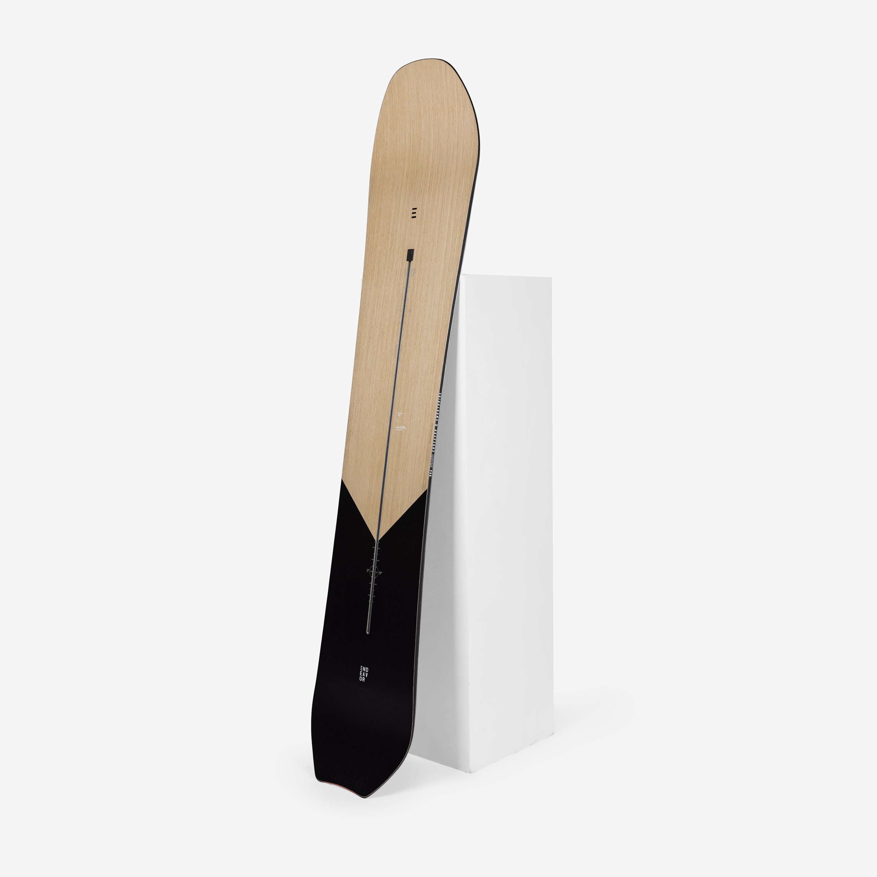 Endeavor Scout Veneer Snowboard 156cm